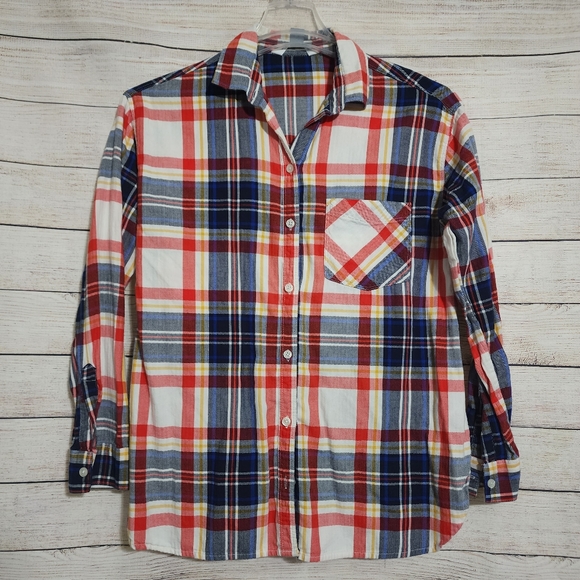 🌺3/$20 Old Navy Boyfriend Shirt Red Blue Plaid Button Down Shirt M - Picture 1 of 7